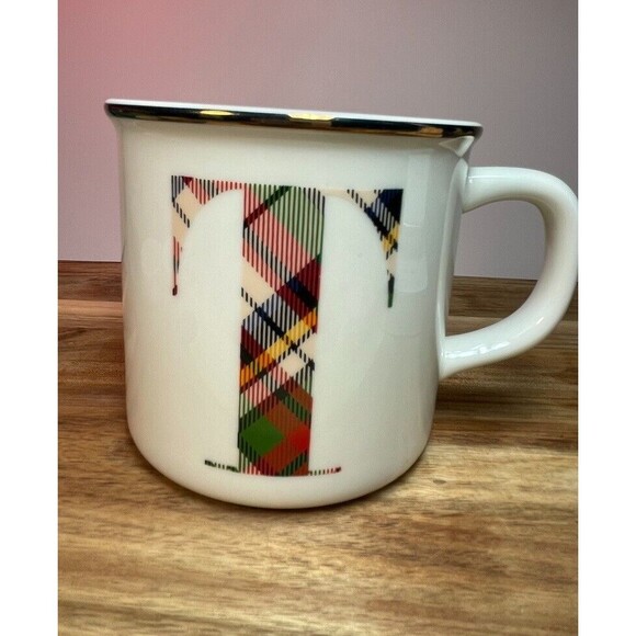 Pottery Barn Tartan Plaid Letter T Monogram Inital Mug 2017 Retired Gold Classic - Picture 1 of 8